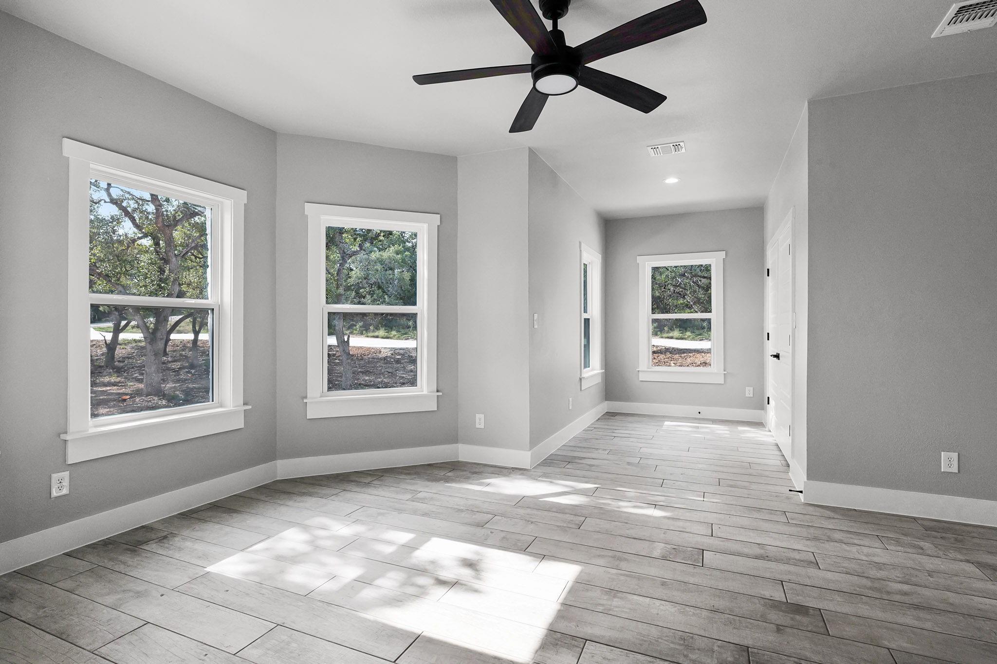 Image 36 of 40 For 1522 Shady Holw