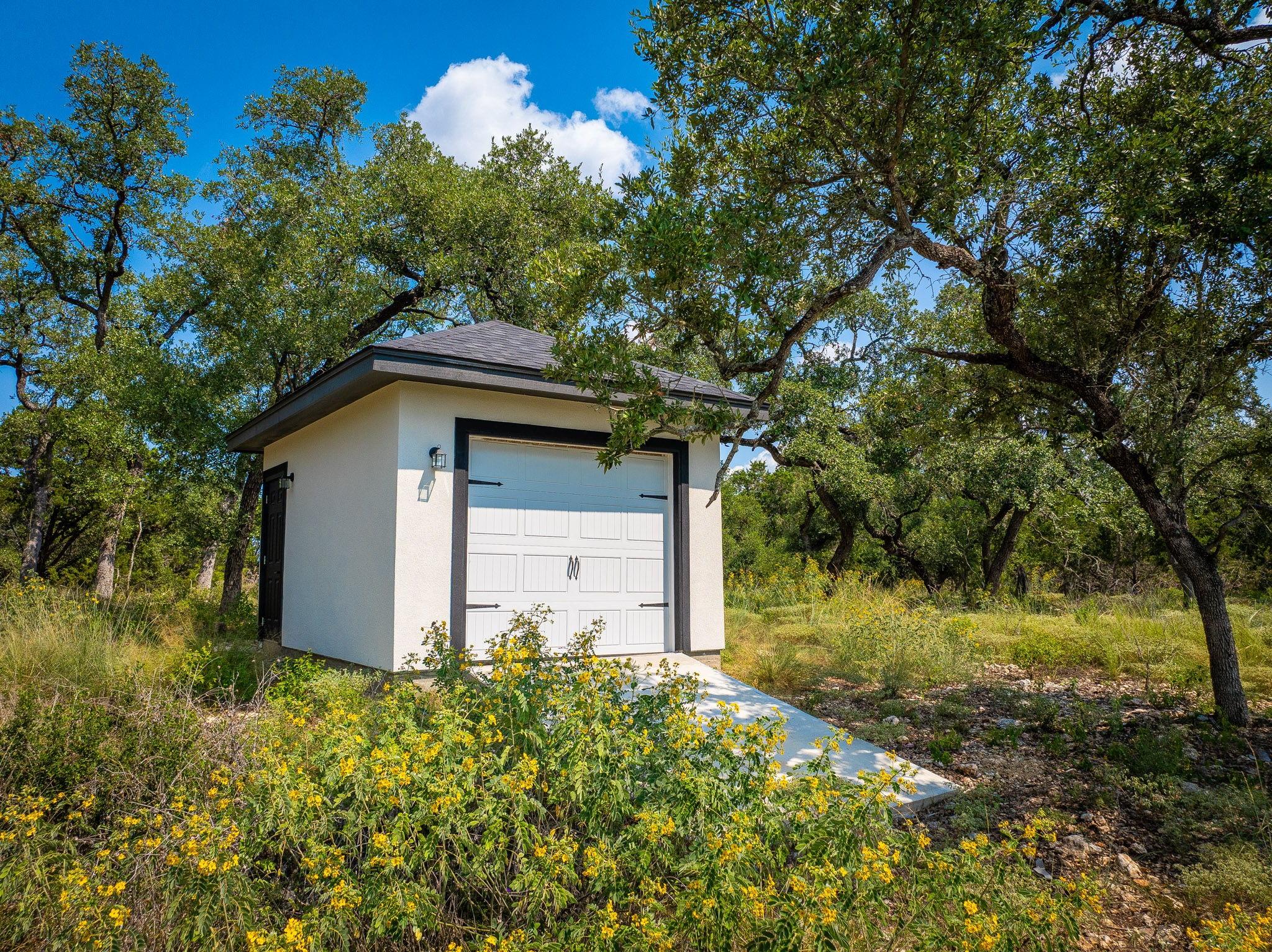 Image 39 of 40 For 1522 Shady Holw