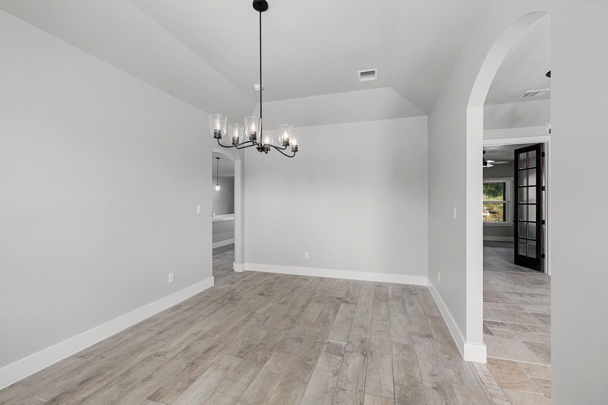 Image 7 of 40 For 1522 Shady Holw