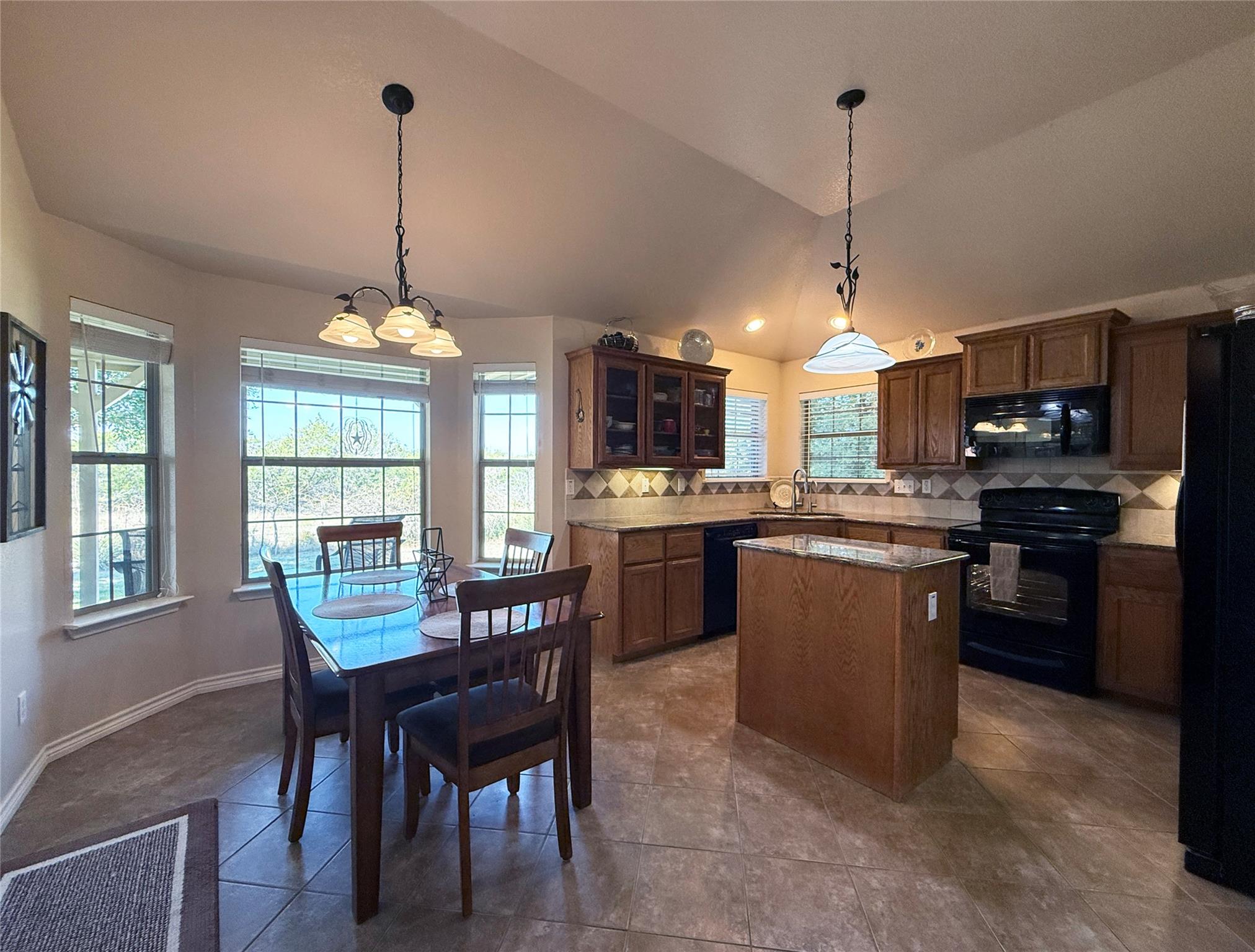 Image 8 of 26 For 1502 Hamilton St