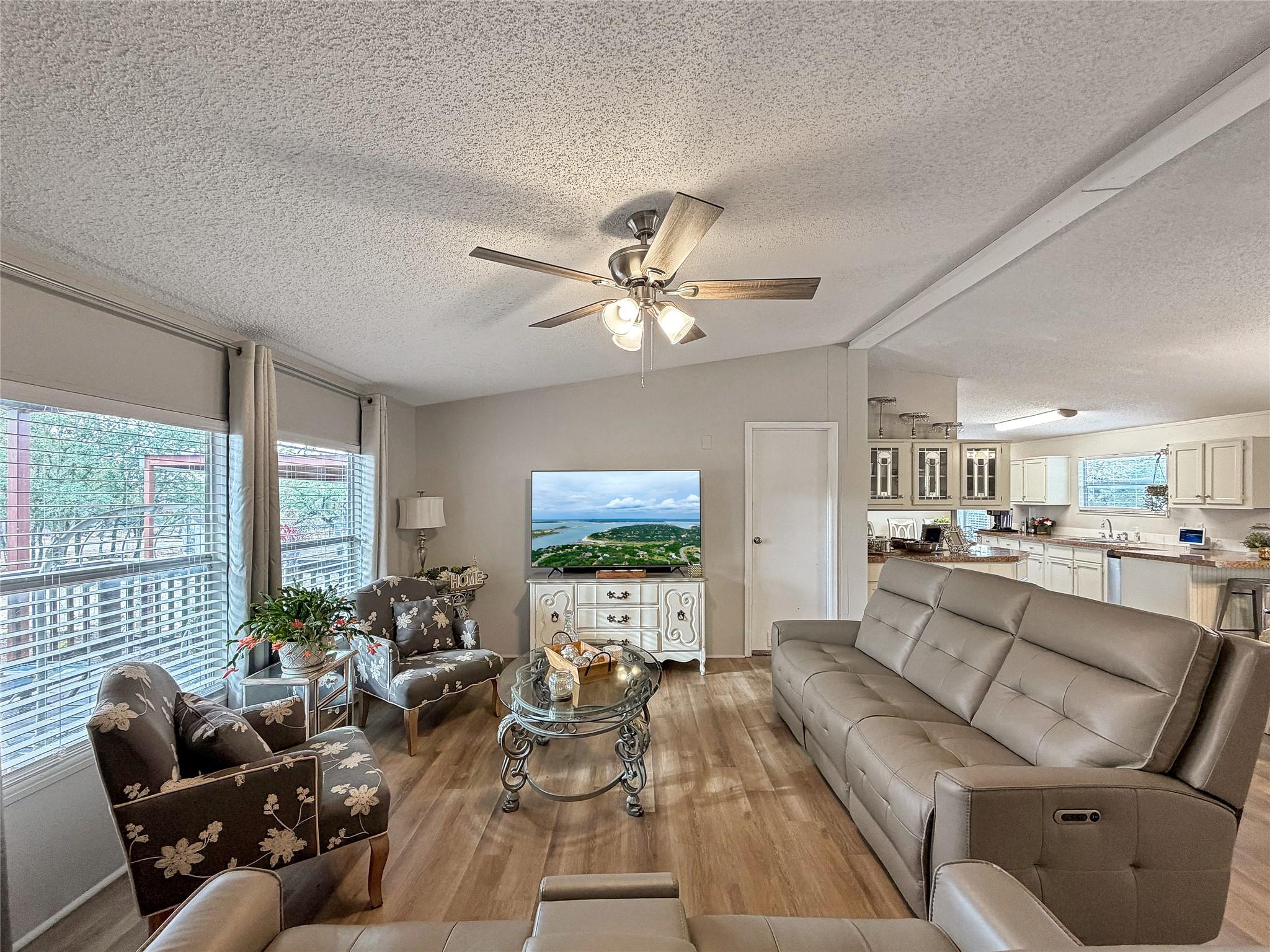 Image 10 of 40 For 7662 Jessica Ln