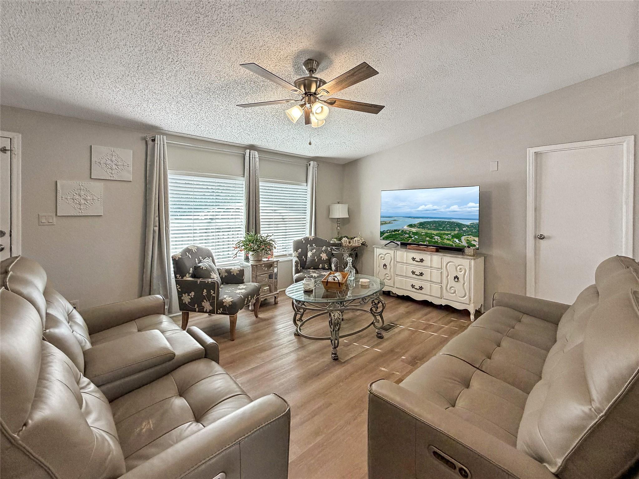 Image 12 of 40 For 7662 Jessica Ln