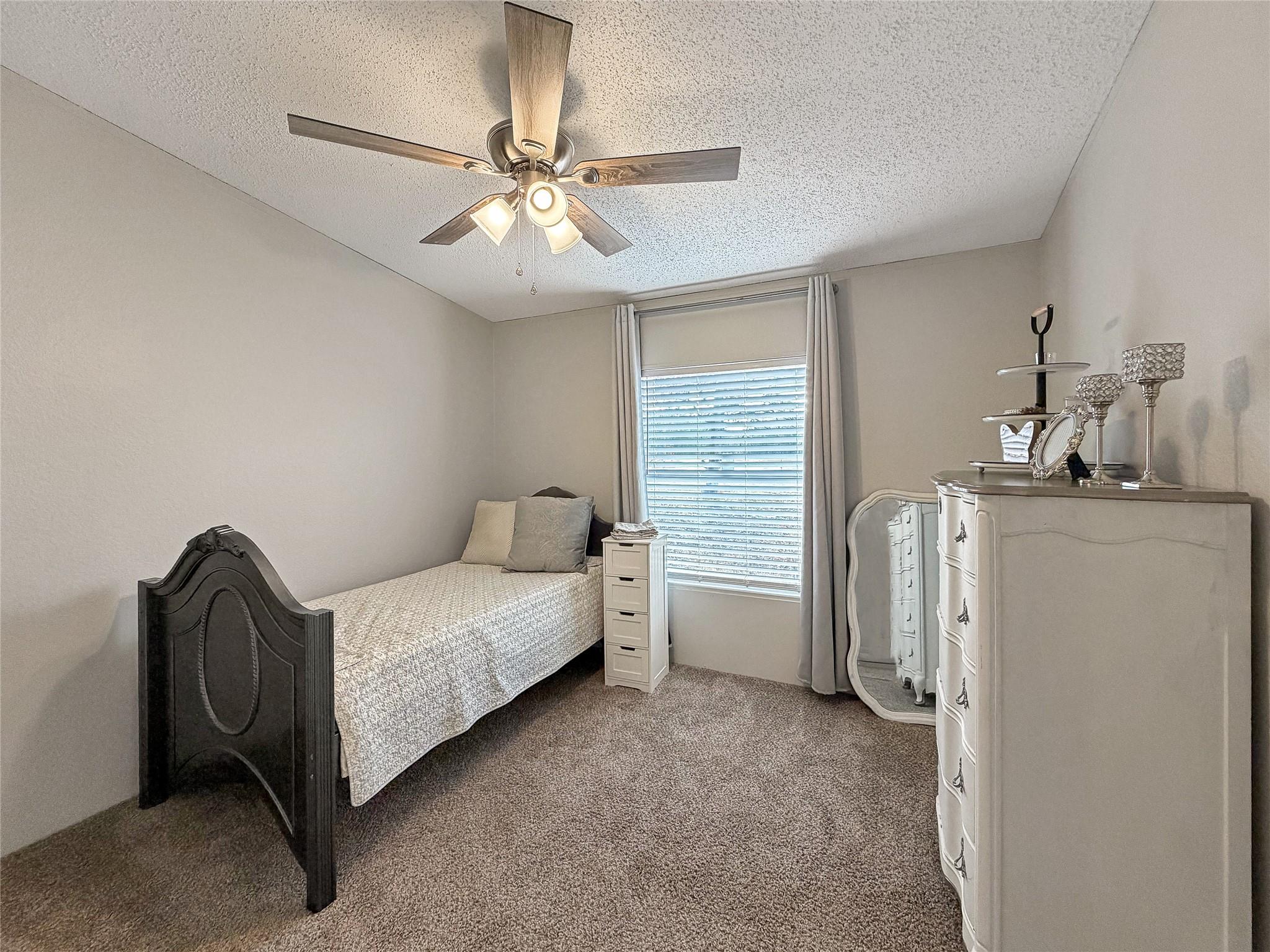 Image 23 of 40 For 7662 Jessica Ln