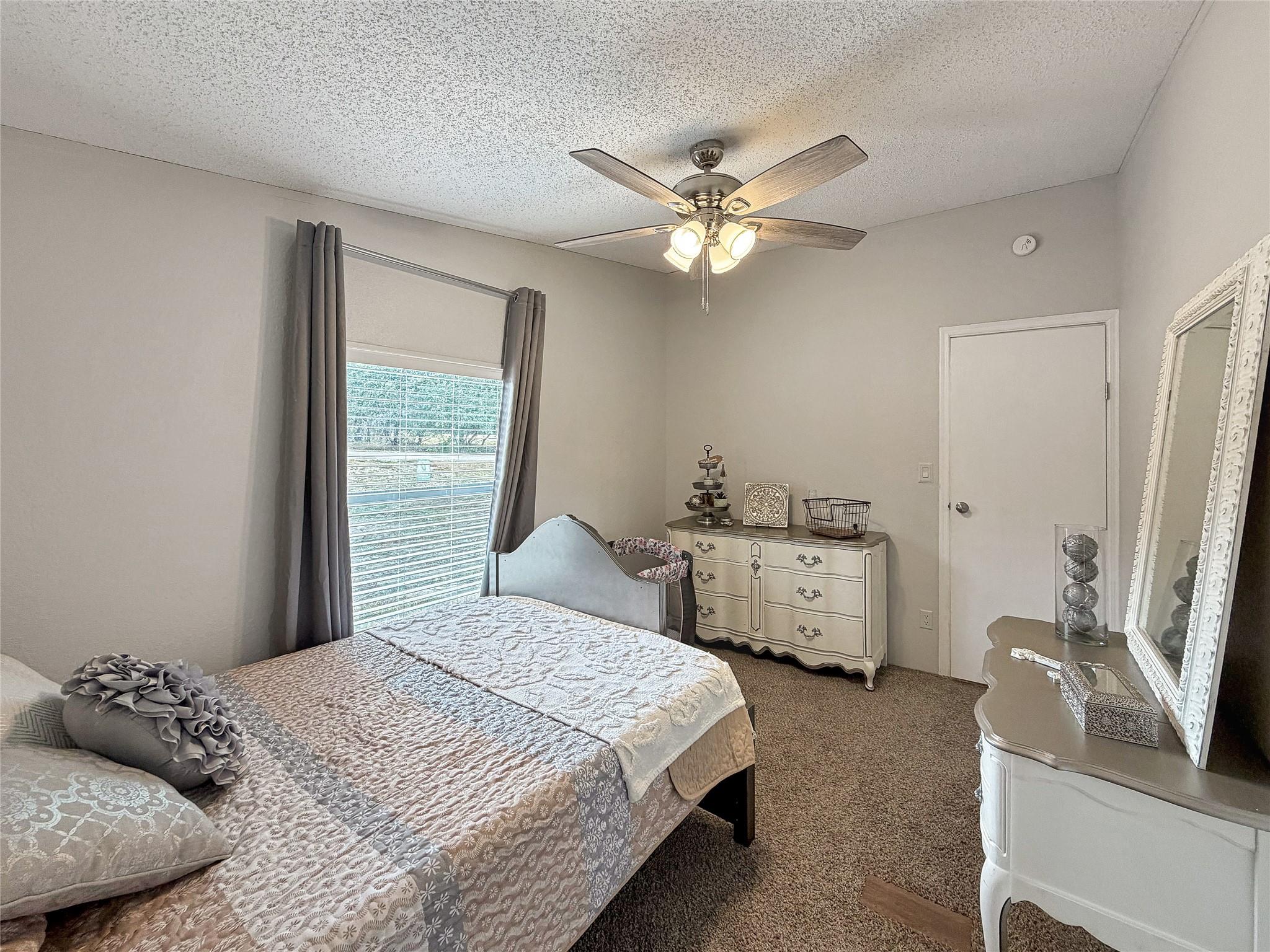 Image 24 of 40 For 7662 Jessica Ln