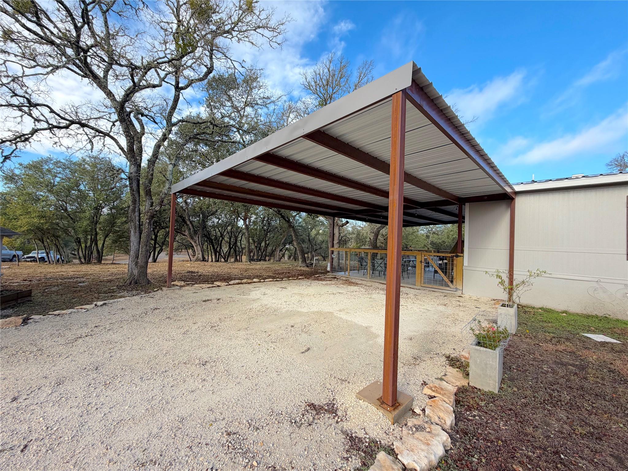 Image 6 of 40 For 7662 Jessica Ln