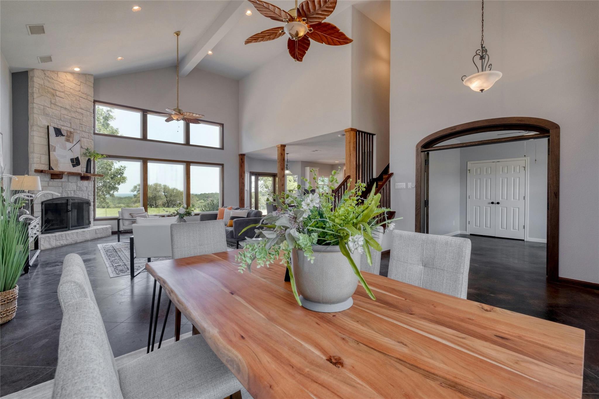 Image 13 of 32 For 285 Mcreynolds Ranch Rd