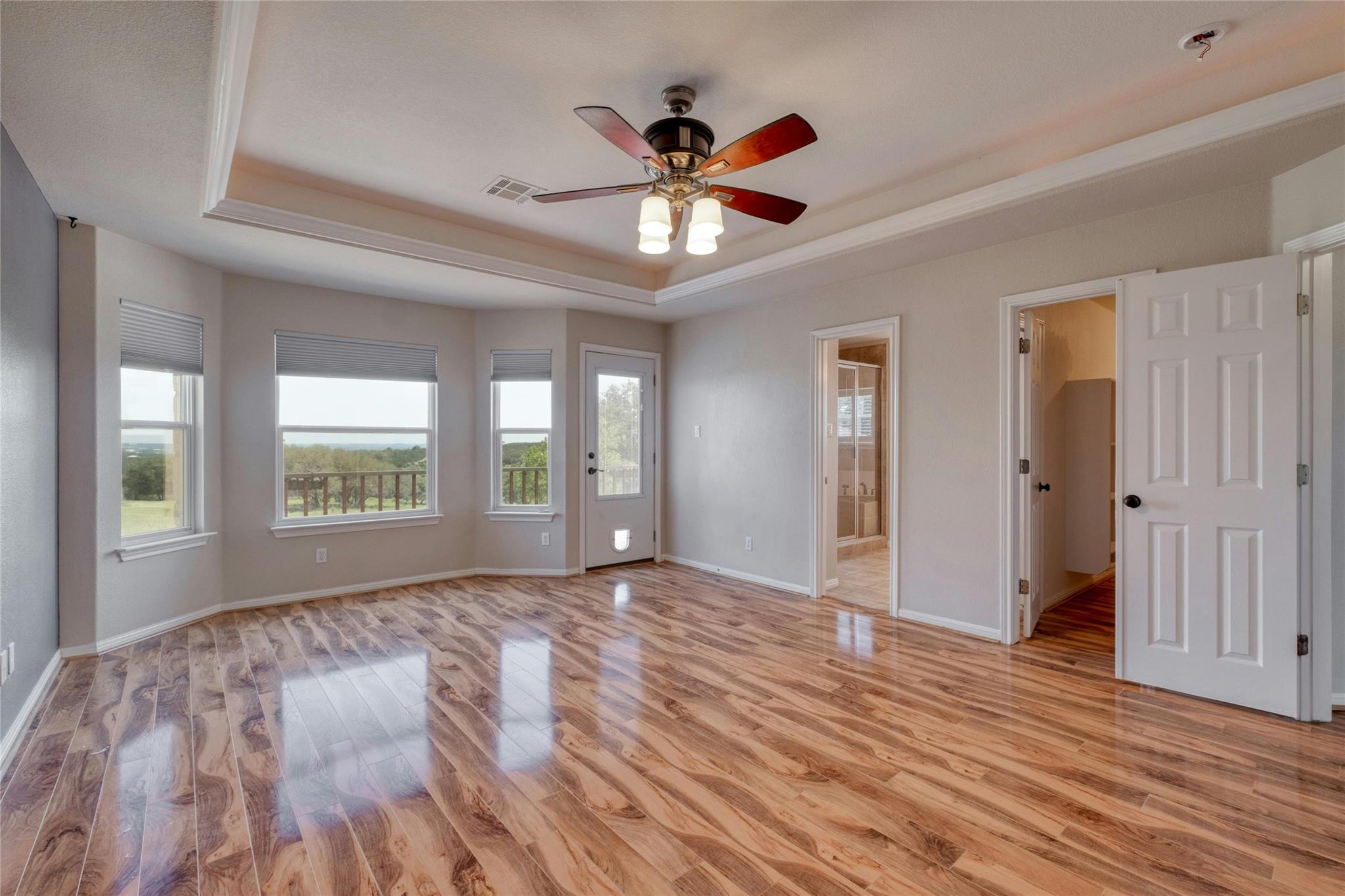 Image 19 of 32 For 285 Mcreynolds Ranch Rd