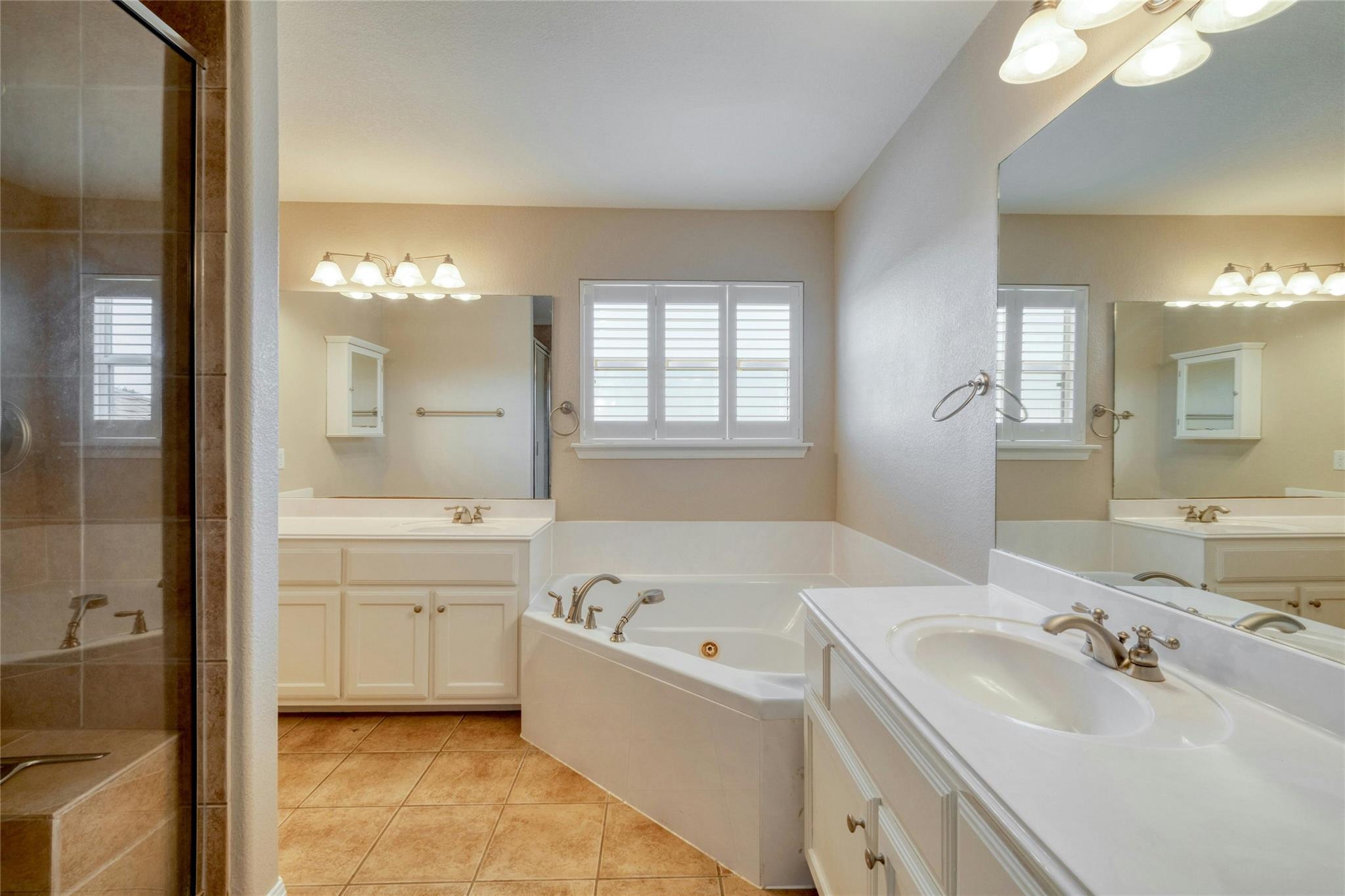 Image 21 of 32 For 285 Mcreynolds Ranch Rd