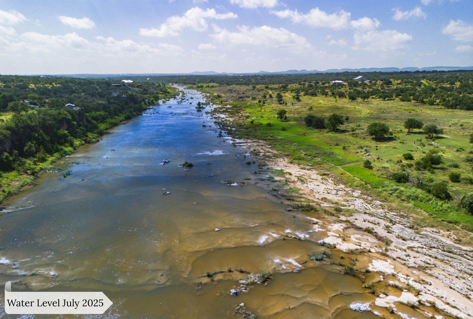 Image 4 of 12 For 900 Rio Vista Rd