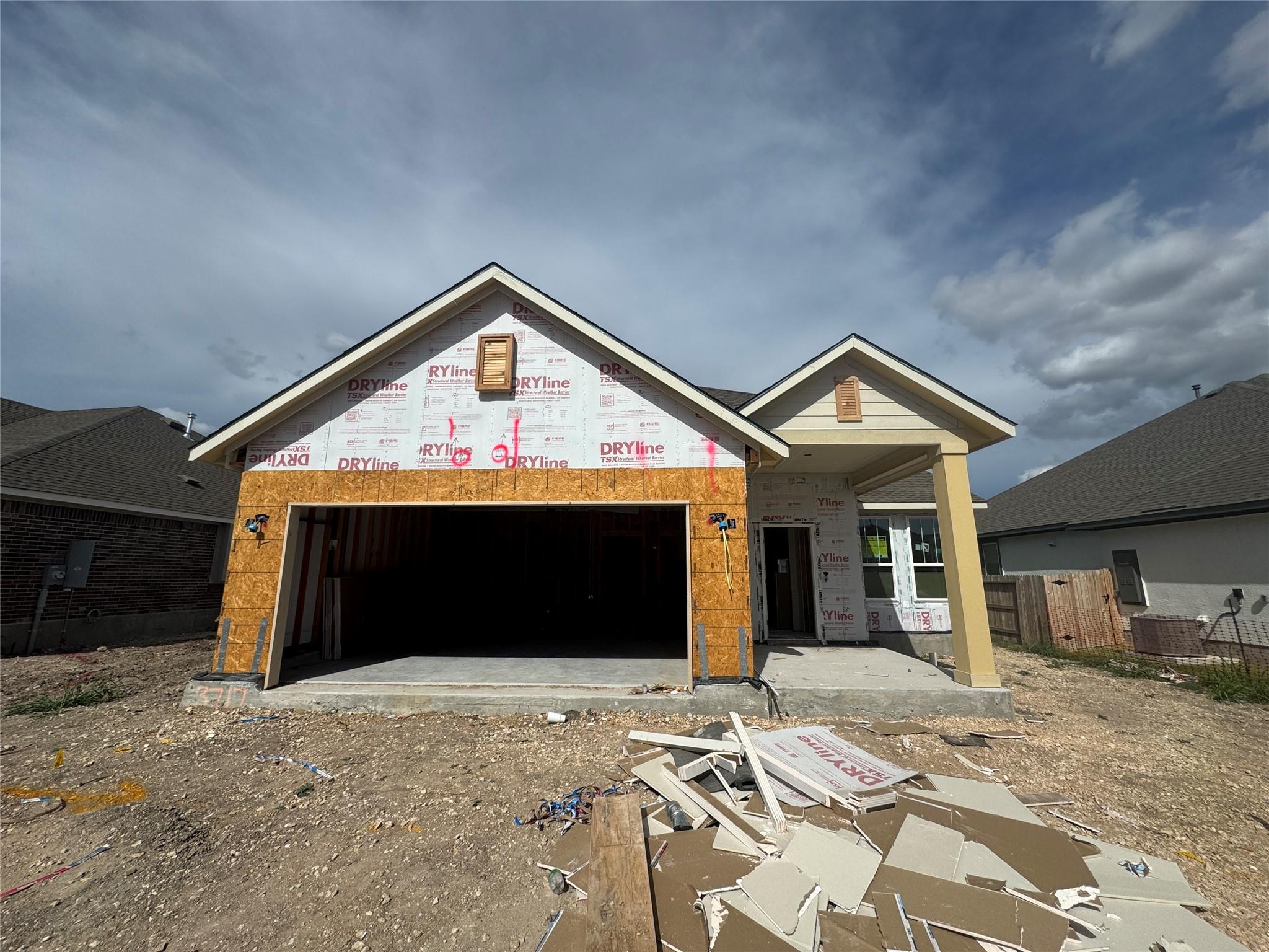 Details for 3717 Pin Oak Hls, Seguin, TX 78155
