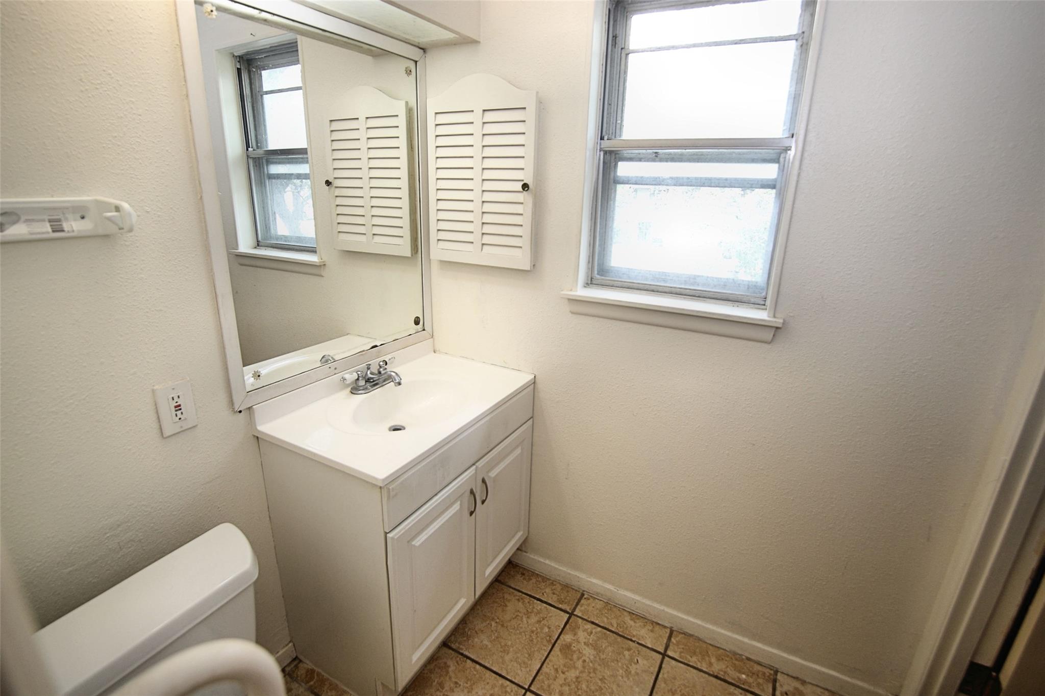 Image 22 of 40 For 11619 Intrigue Dr