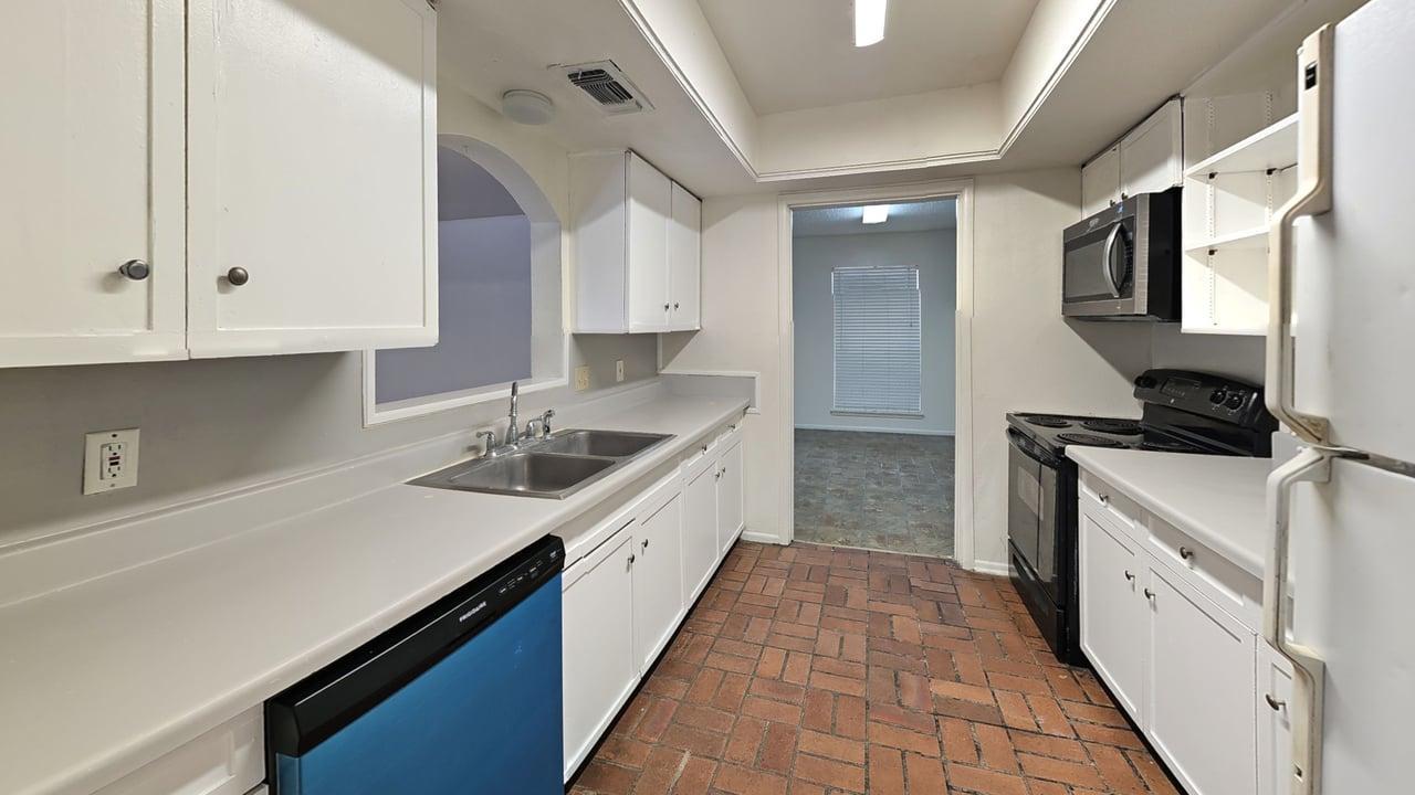 Image 6 of 40 For 11619 Intrigue Dr