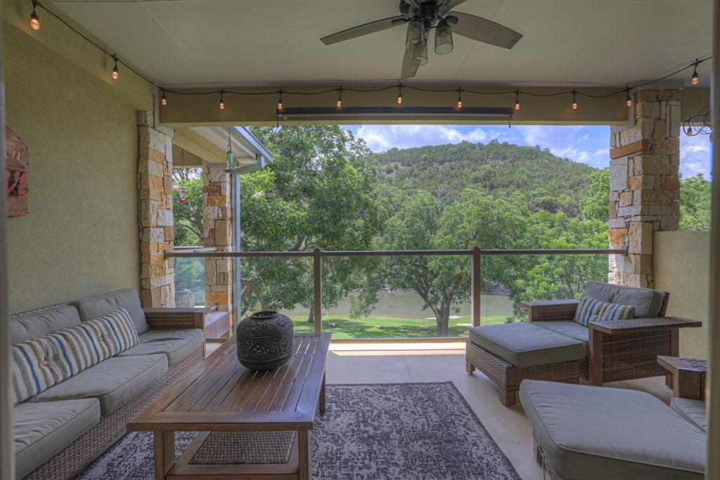 Image 16 of 39 For 540 River Run 305