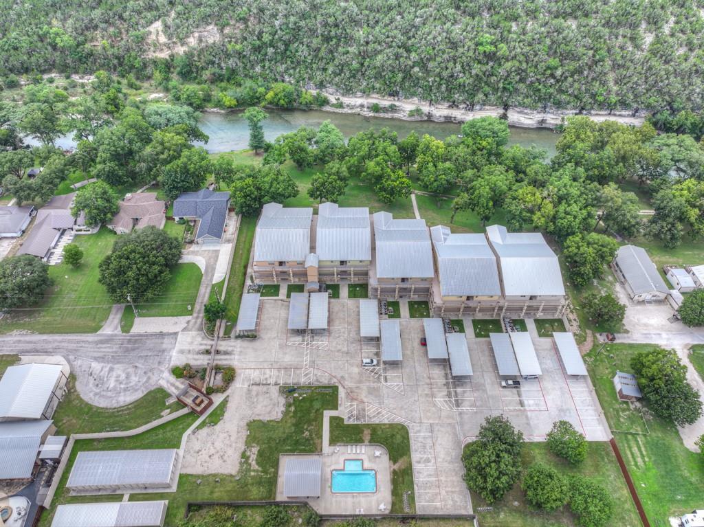 Image 37 of 39 For 540 River Run 305