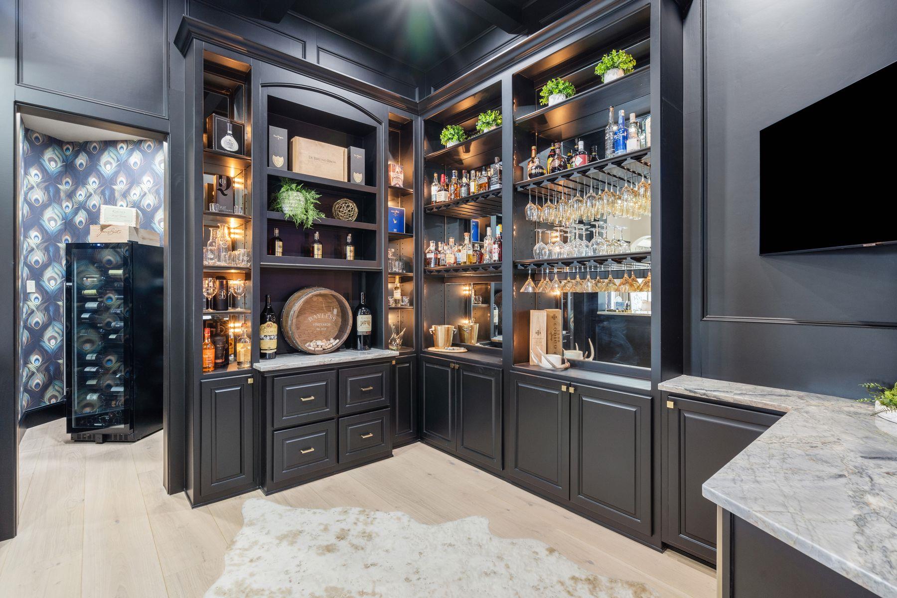 Image 14 of 39 For 1216 Travis Bluff Way