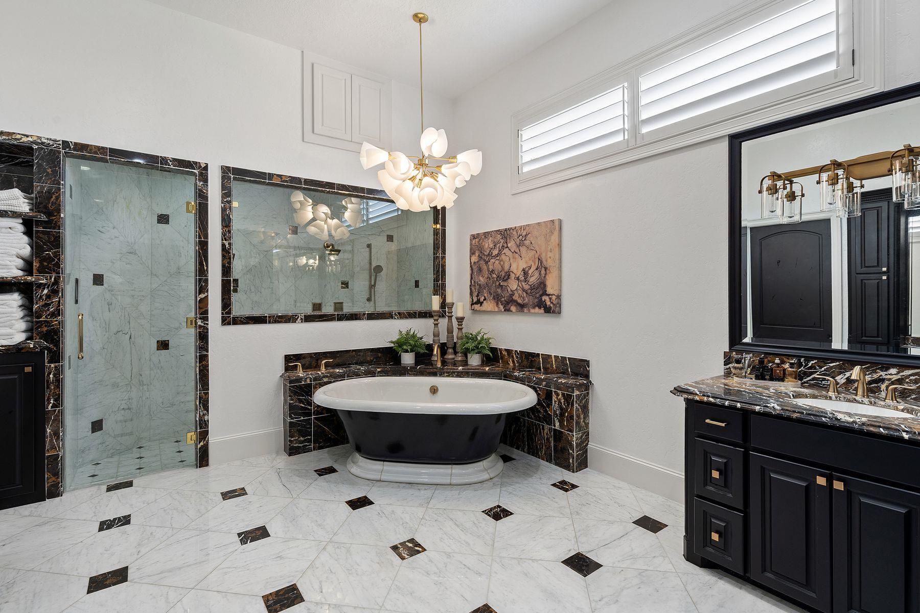 Image 17 of 39 For 1216 Travis Bluff Way