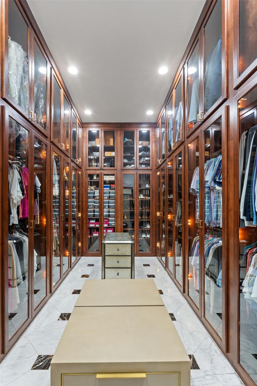 Image 19 of 39 For 1216 Travis Bluff Way