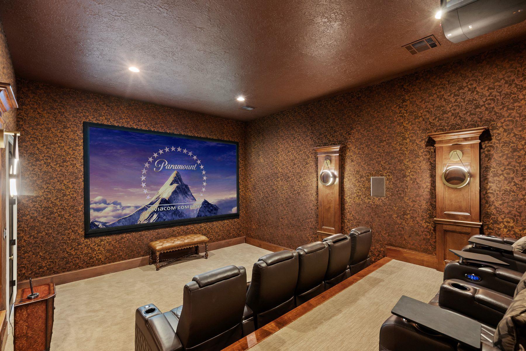 Image 20 of 39 For 1216 Travis Bluff Way