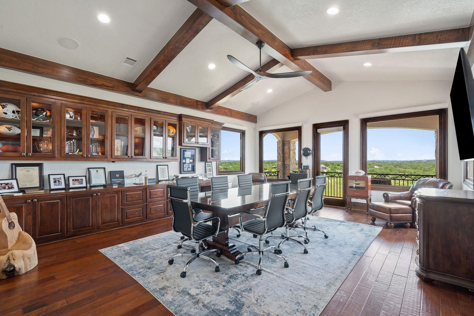 Image 28 of 39 For 1216 Travis Bluff Way