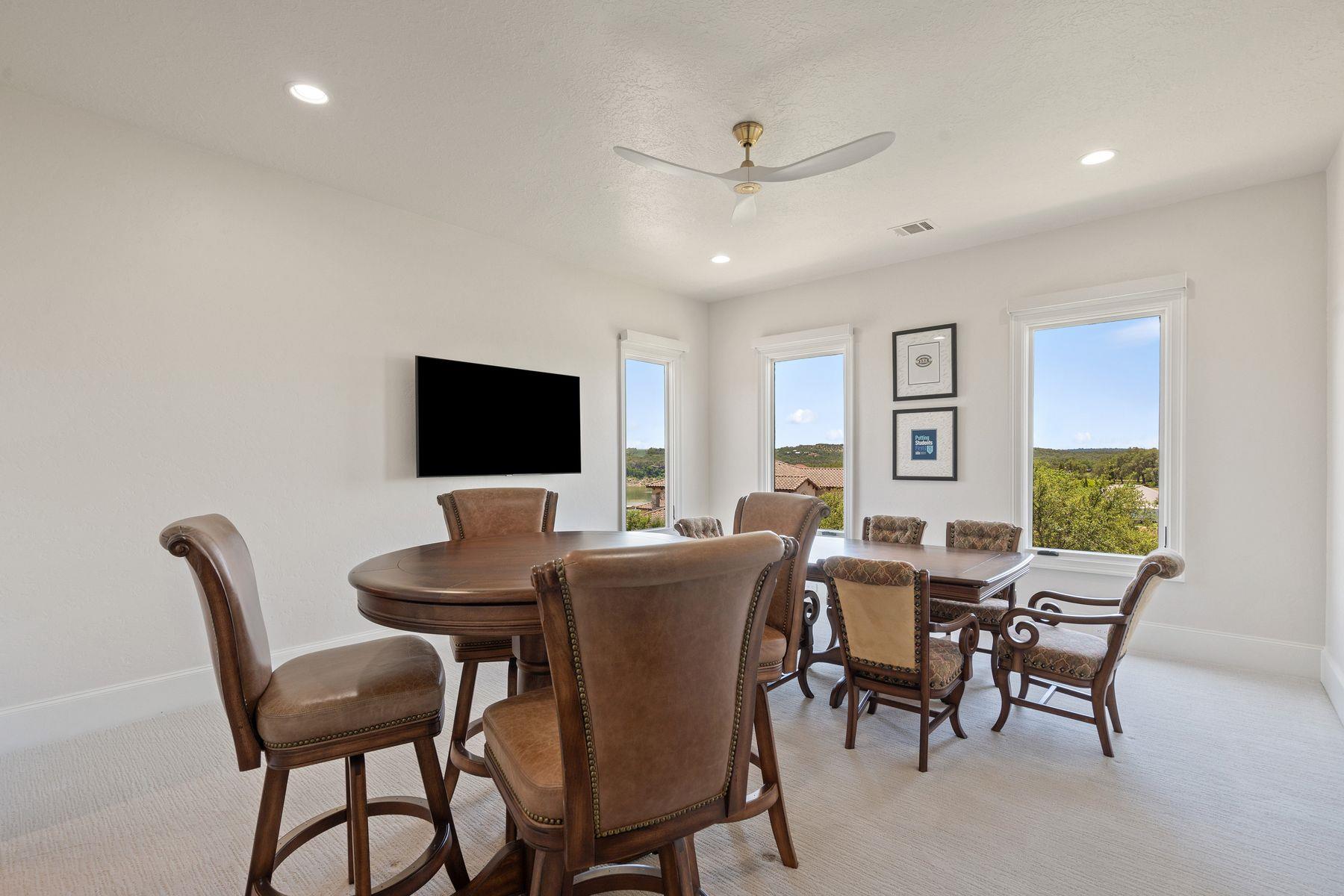 Image 29 of 39 For 1216 Travis Bluff Way