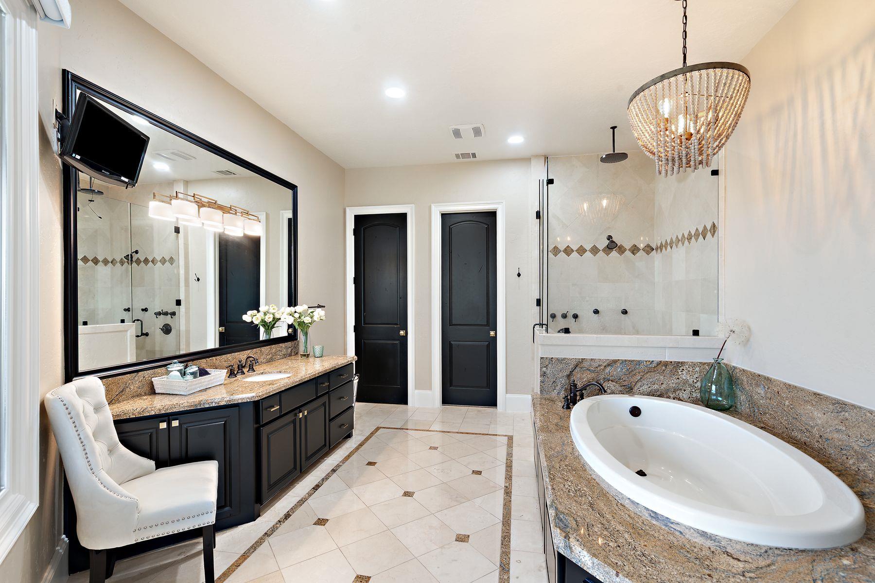 Image 33 of 39 For 1216 Travis Bluff Way