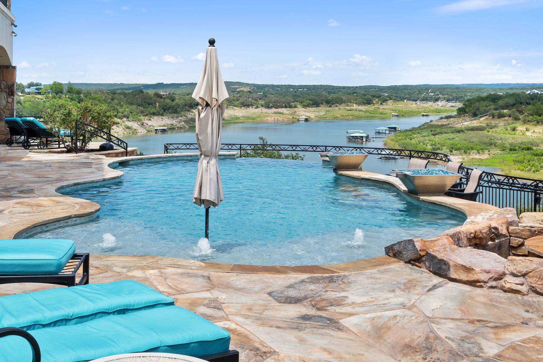 Image 5 of 39 For 1216 Travis Bluff Way