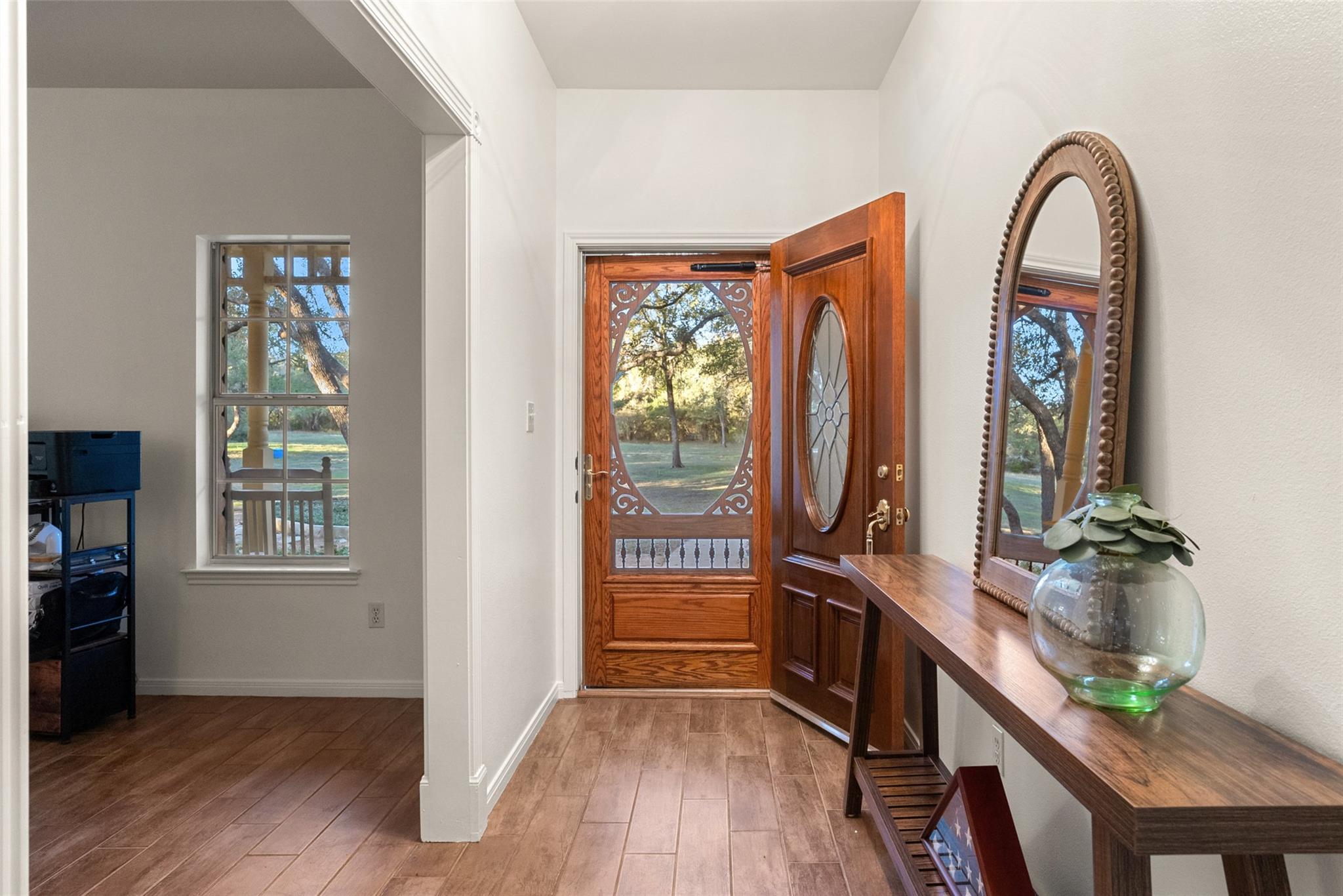 Image 26 of 38 For 301 Crystal Meadows Dr