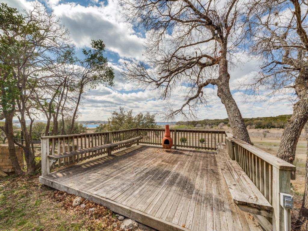 Image 24 of 40 For 620 Lake Island Dr
