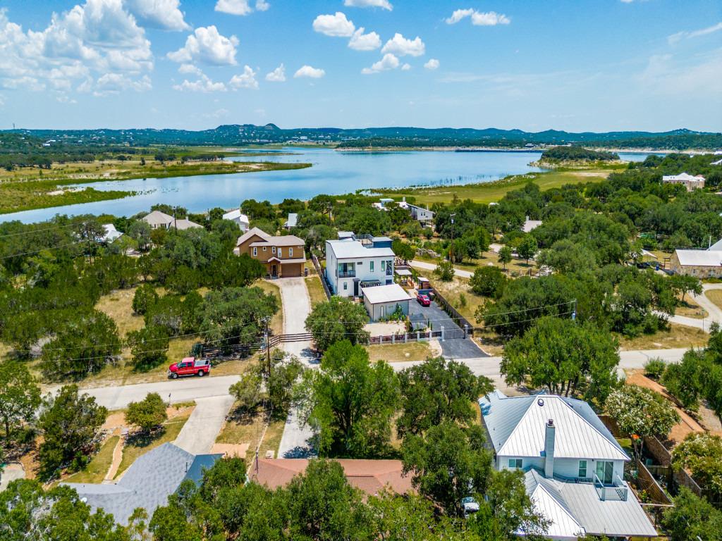Image 39 of 40 For 620 Lake Island Dr