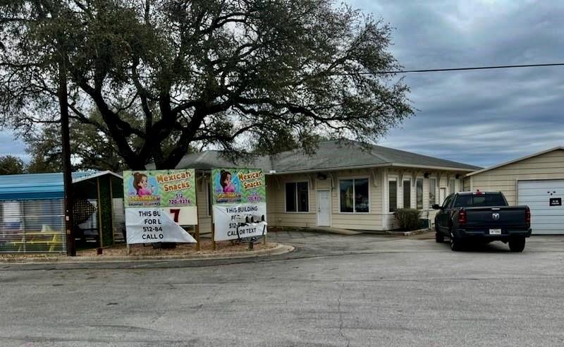 Image 2 of 9 For 3607 N Ranch Road 620