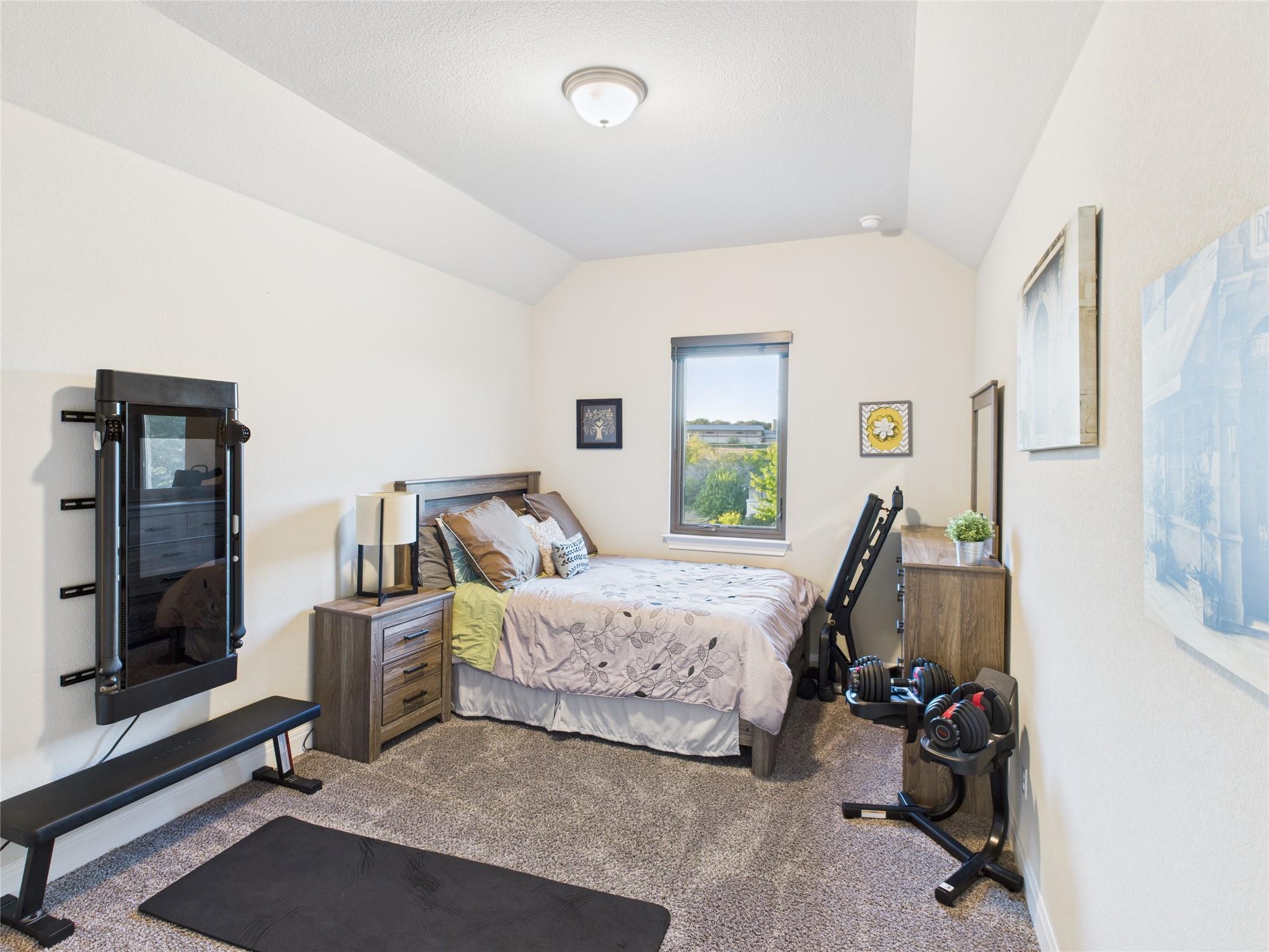 Image 24 of 39 For 125 Frogfruit Way