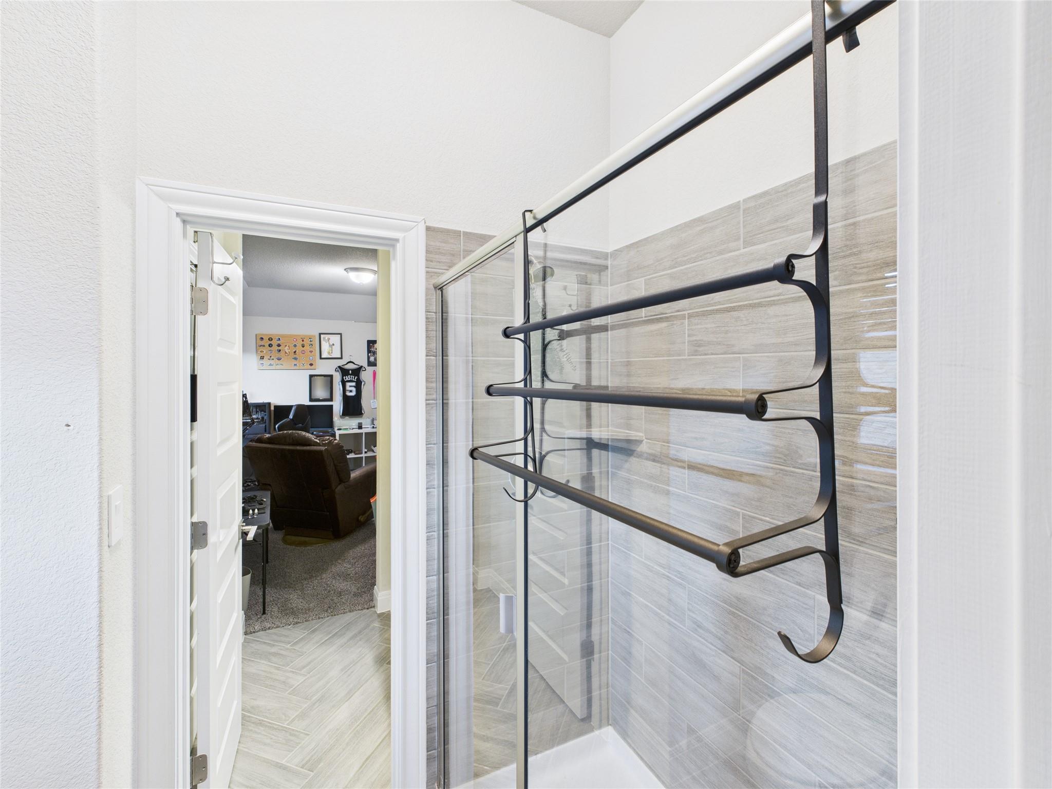 Image 29 of 39 For 125 Frogfruit Way