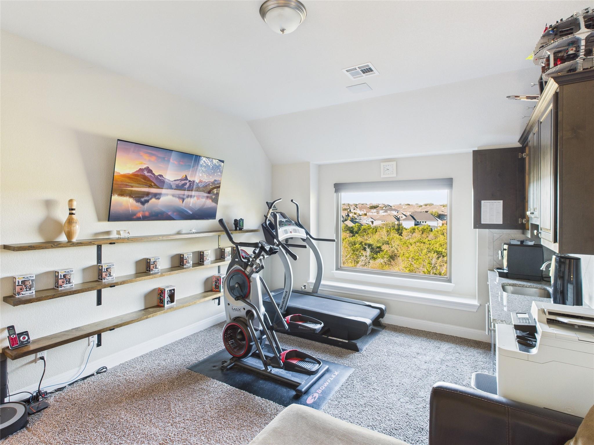 Image 32 of 39 For 125 Frogfruit Way