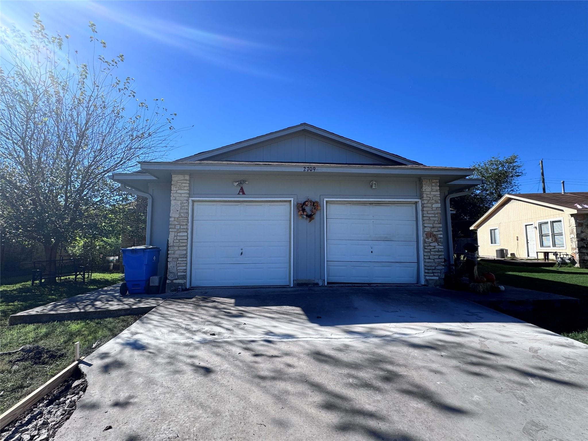 Details for 2709 Sunny Ln, Taylor, TX 76574