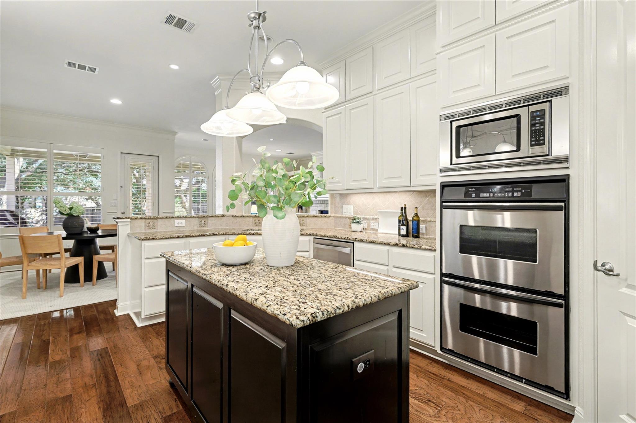 Image 12 of 40 For 10201 Loxley Ln