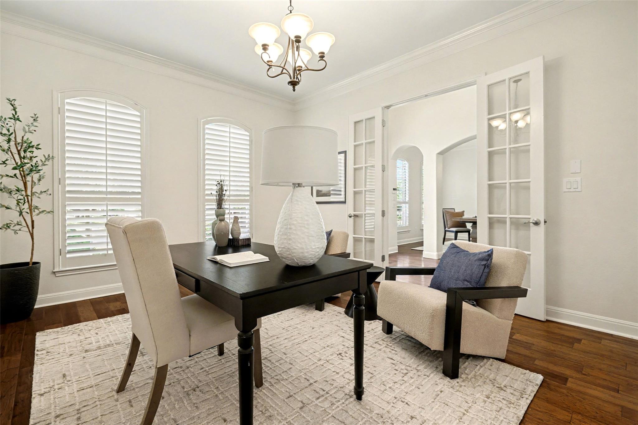 Image 5 of 40 For 10201 Loxley Ln