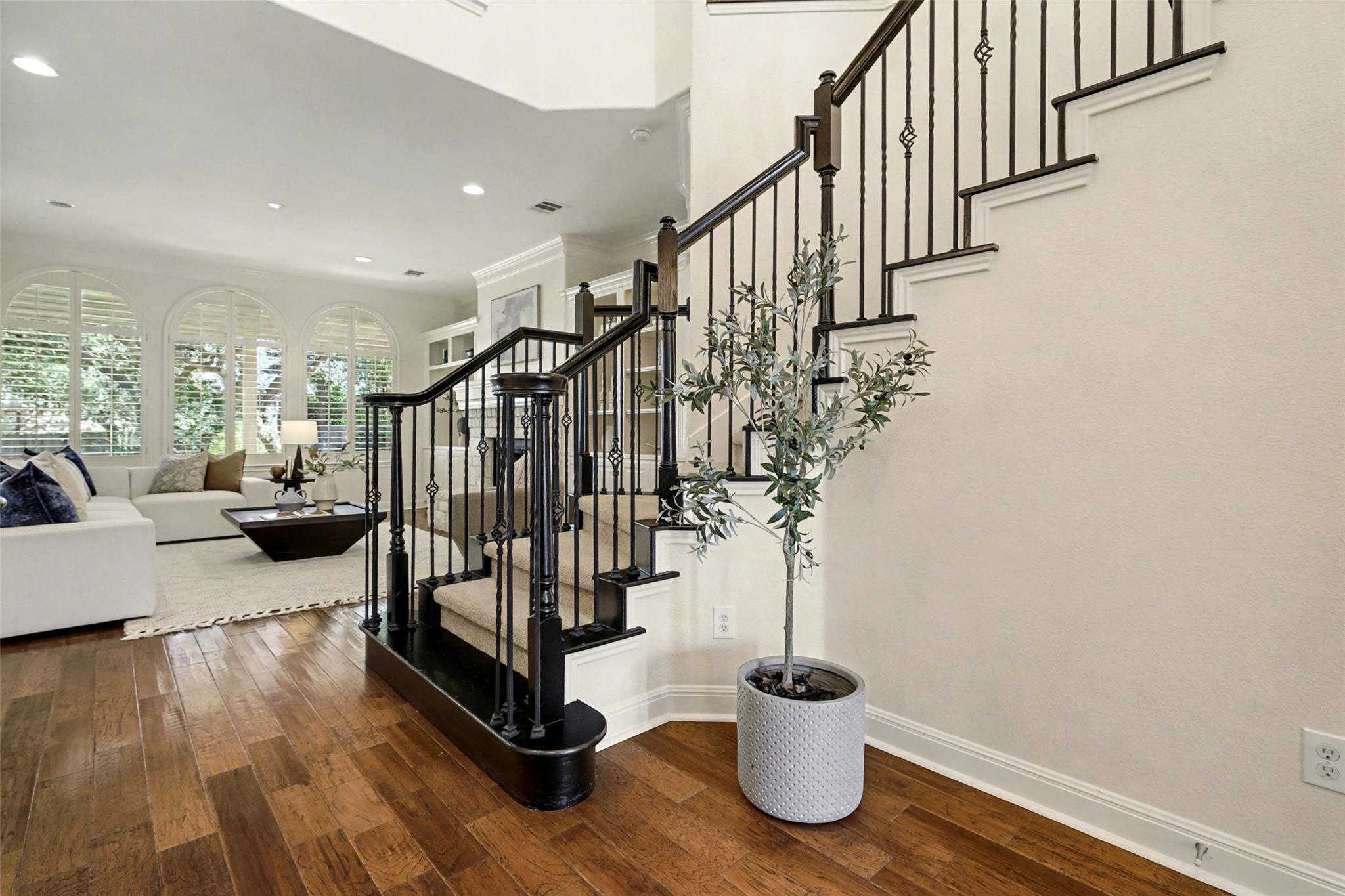 Image 7 of 40 For 10201 Loxley Ln