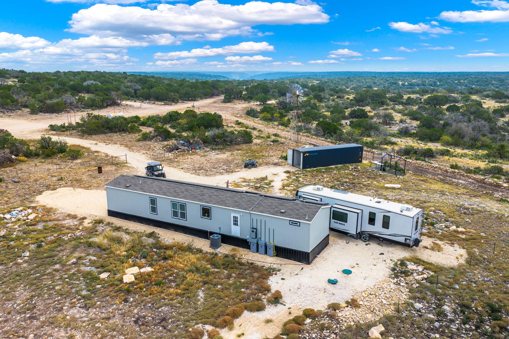 Image 23 of 37 For 13812 High Lonesome Rd