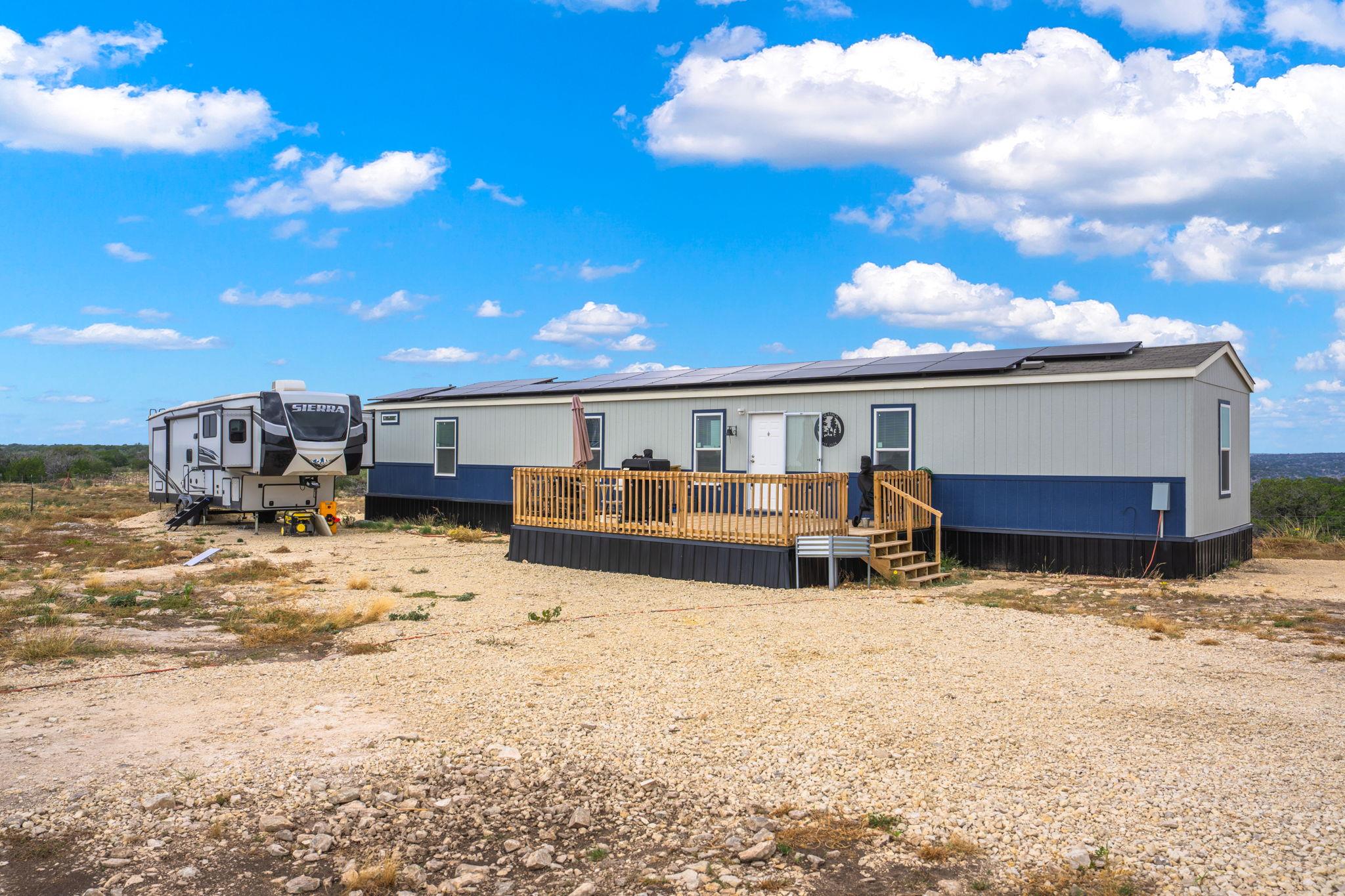 Image 24 of 37 For 13812 High Lonesome Rd