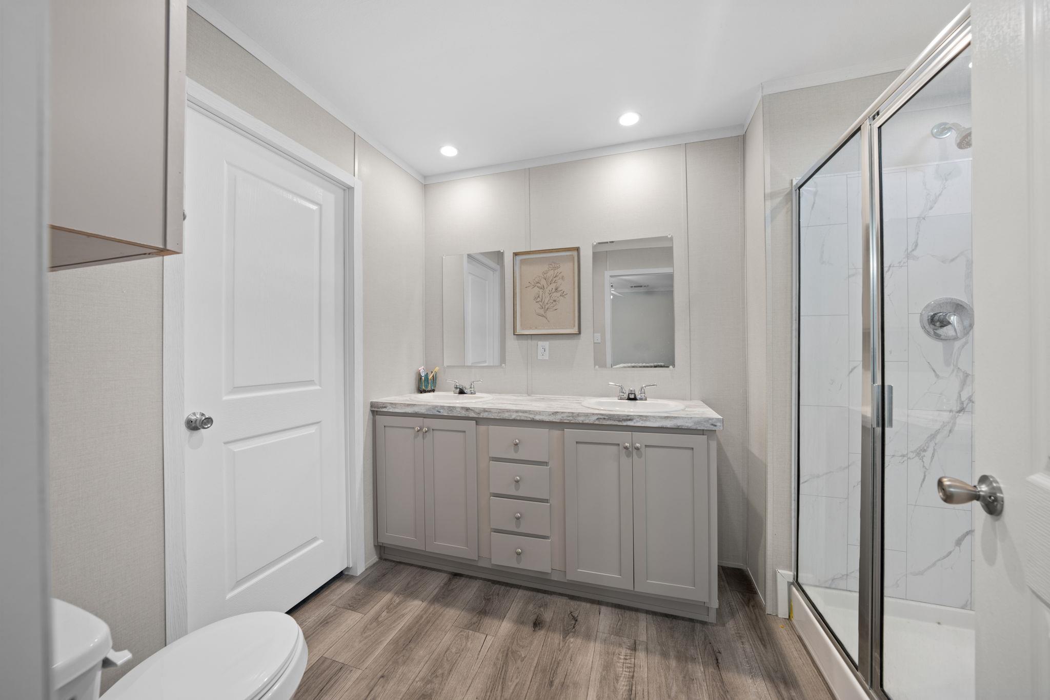 Image 28 of 37 For 13812 High Lonesome Rd