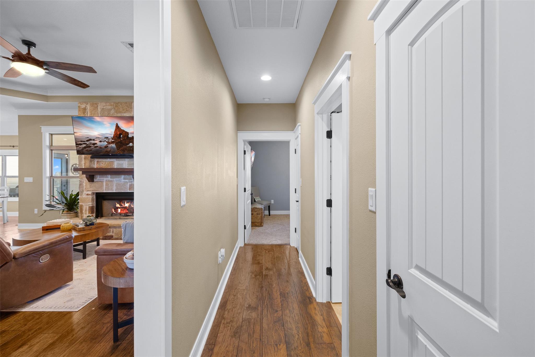 Image 8 of 40 For 2232 Fm 975  