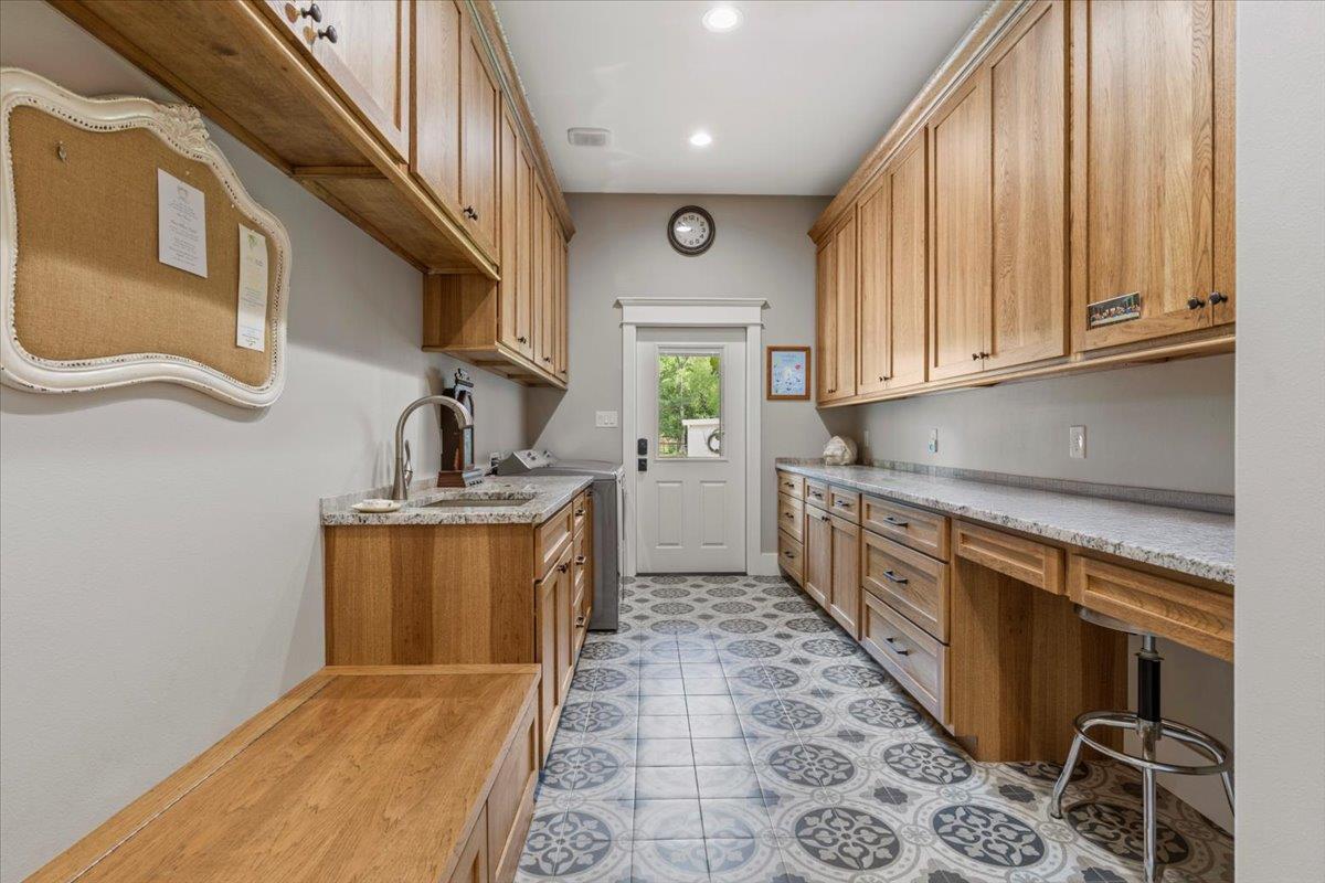 Image 21 of 39 For 1307 Fm 969  