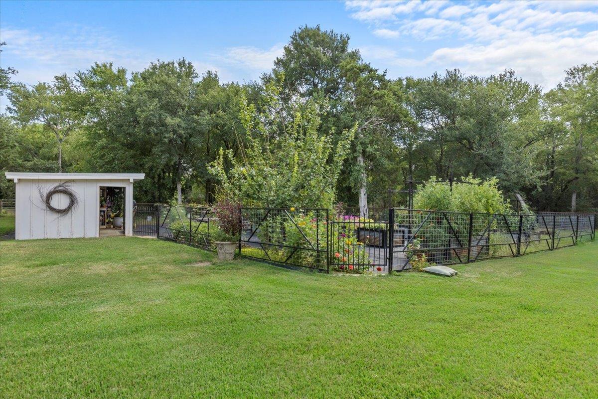 Image 25 of 39 For 1307 Fm 969  