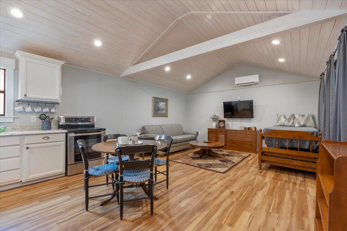 Image 30 of 39 For 1307 Fm 969  