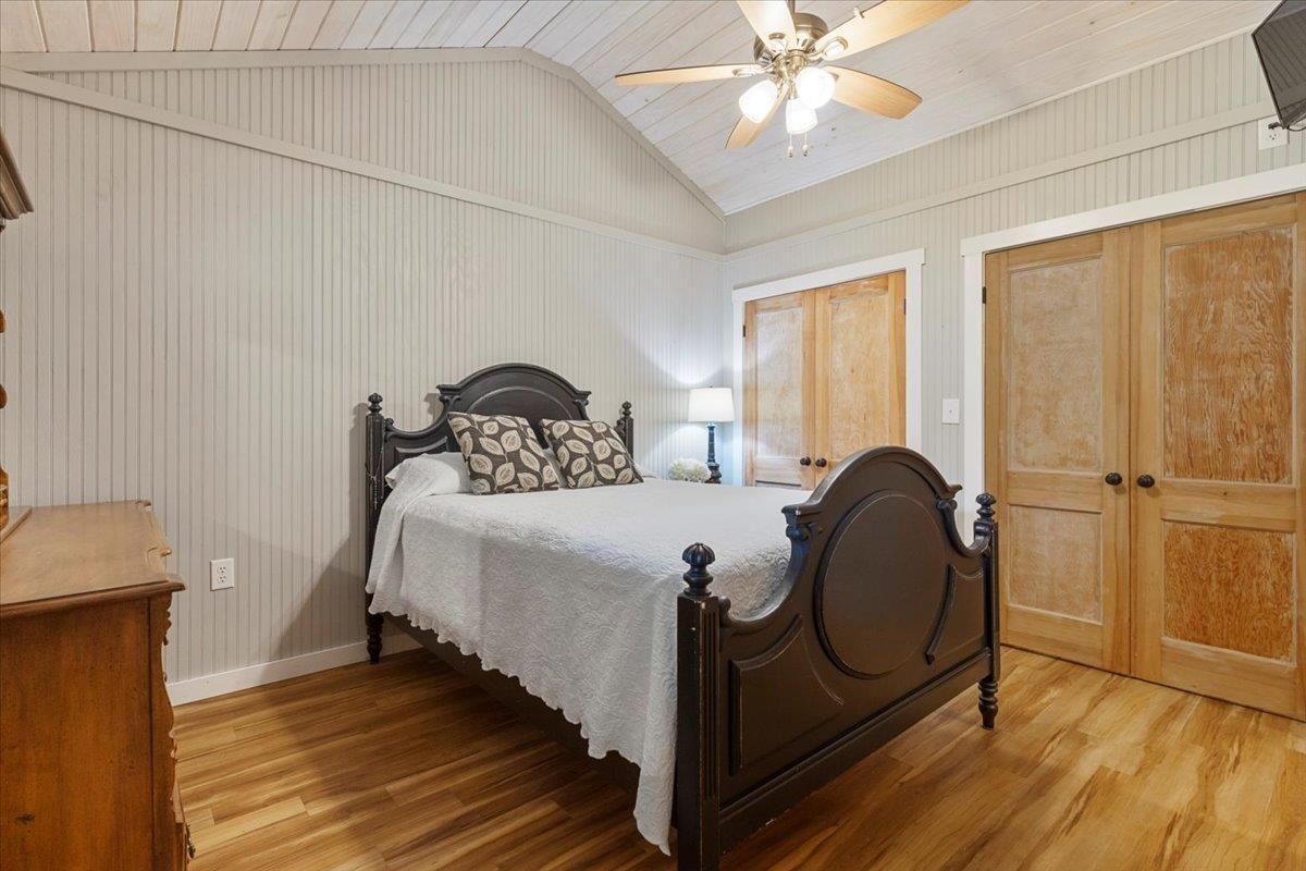 Image 32 of 39 For 1307 Fm 969  