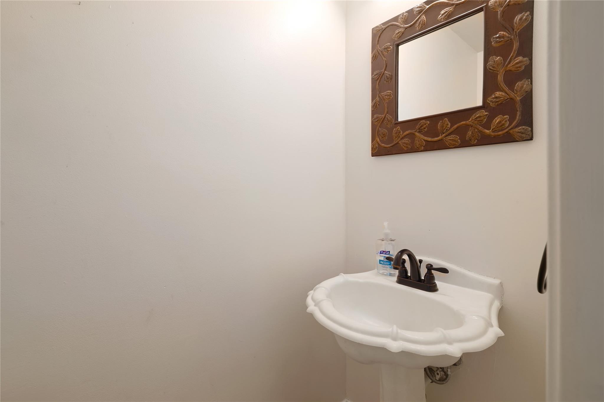 Image 16 of 36 For 12914 Partridge Bend Dr