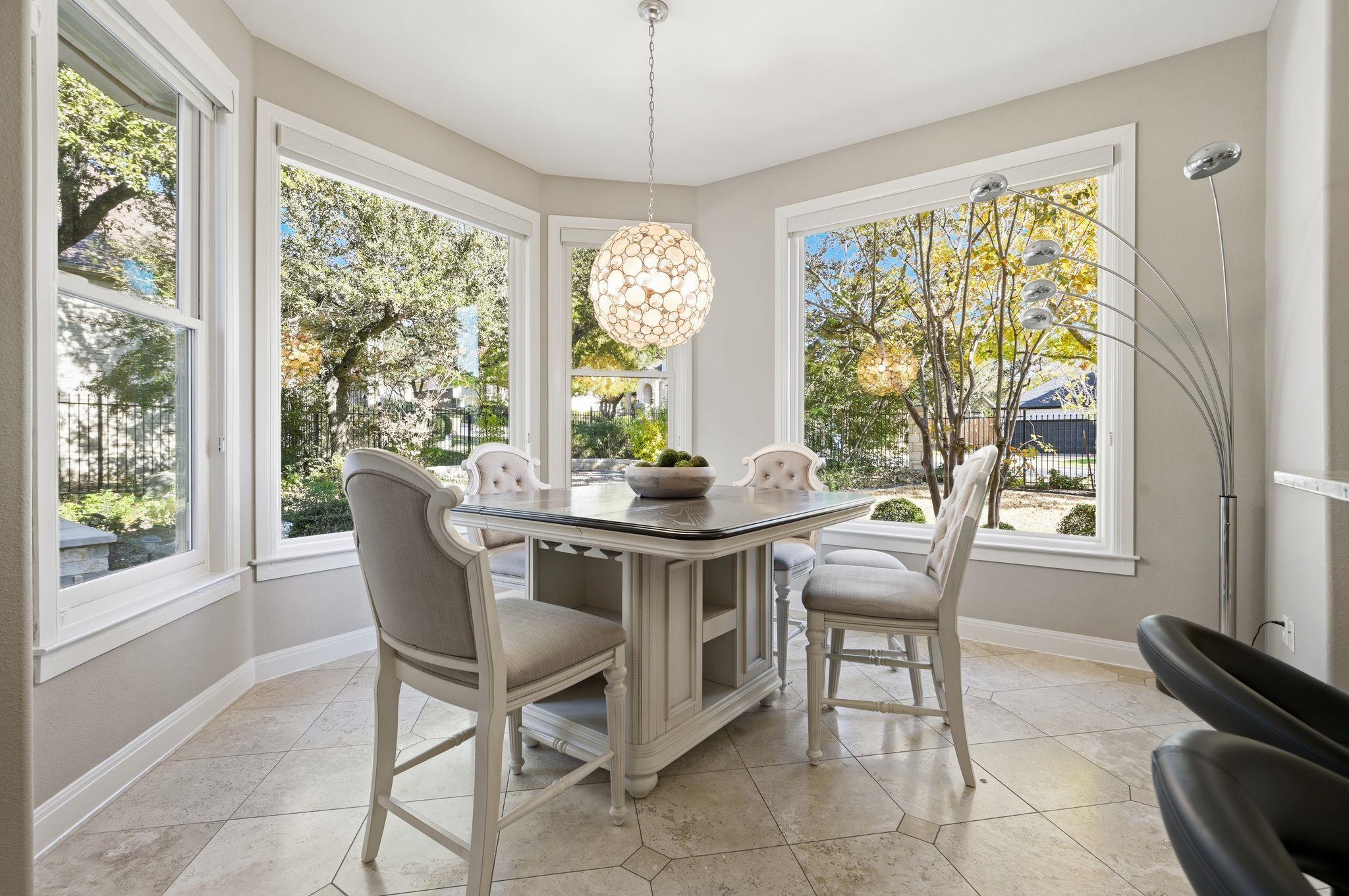 Image 18 of 40 For 9808 Tree Bend Cv