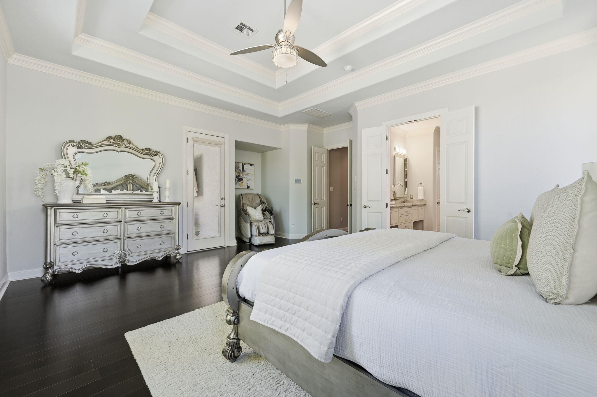 Image 23 of 40 For 9808 Tree Bend Cv