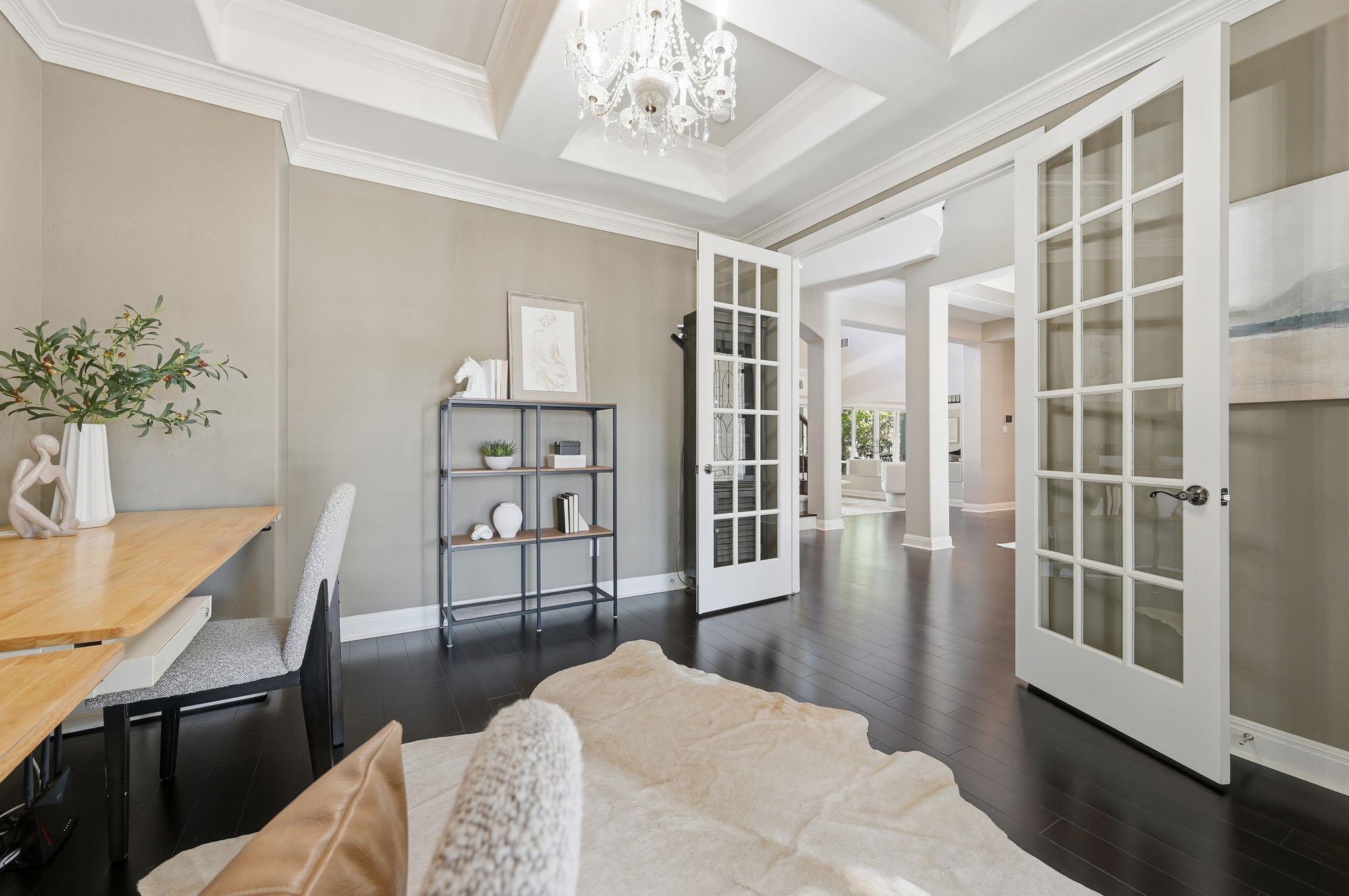 Image 6 of 40 For 9808 Tree Bend Cv