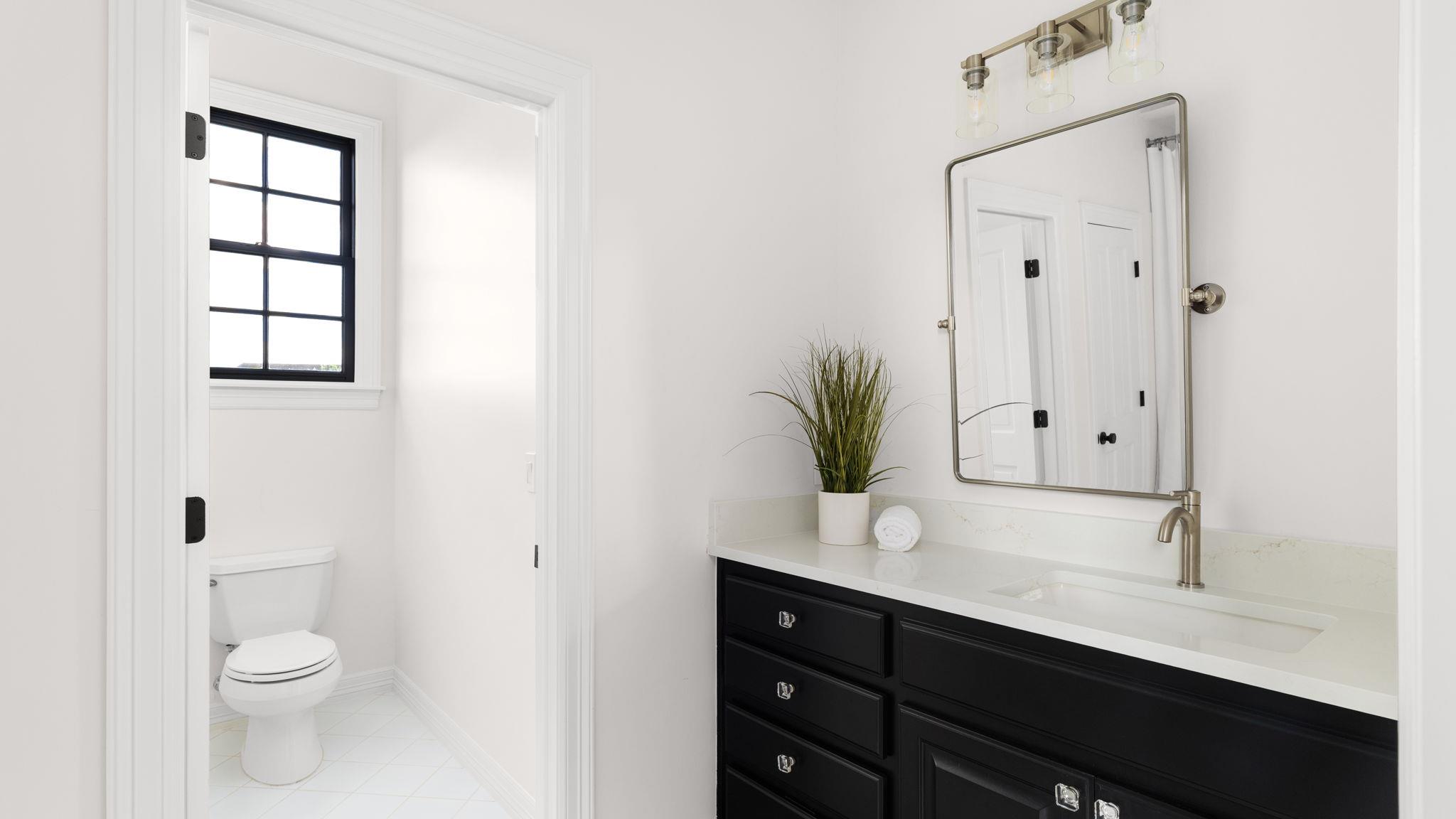 Image 29 of 40 For 148 Trailmaster Cir